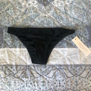ROXY BLACK SURFER BIKINI BOTTOMS🖤